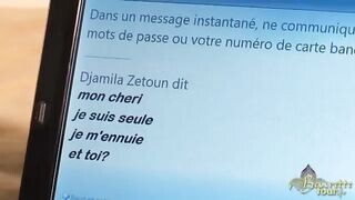 Dögös fiatal arab picsa cidázza a hímtagot