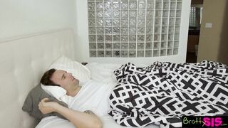 Perverz tini szuka a nevelő faterjával baszik