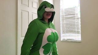 18 éves cosplayes óriási popós dél amerikai tini
