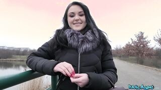 Orosz tini bige pénzért kufircol
