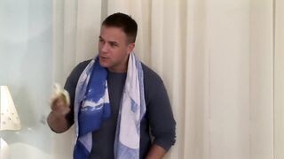 Orosz tini nőci és a kettő nyeles aszpirin