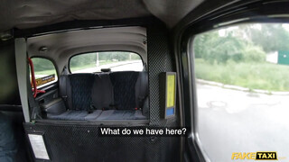 Fake Taxi - Tini gádzsi jól leszopja a taxist