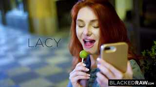 BlackedRaw - Lacy Lennon kedveli a méretes dákót