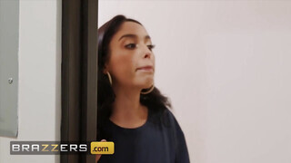 Brazzers – Vanessa Sky a óriási picsájú spanyol szuka