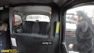 Fake Taxi - Ania Kinski a repedtsarkú francia milf