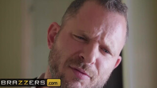 Brazzers - Honey Gold a gyönyörű félvér nőci