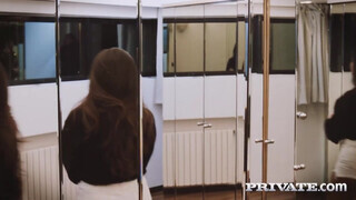 Private com - a főnöknek elégg gigászi pöcse van