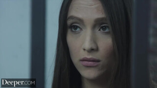 Deeper - Izzy Lush tetkós hapsival kefél