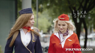 Private com - Lika Star és Marilyn Crystal hátsó lyukba rakva