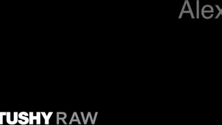 TUSHYRAW - cuki kicsike tini hátsó bejáratba megbaszva, de nagyon