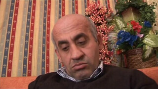 Vén csávó faszára rácuppan a tini csajszika