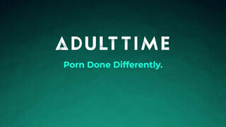 ADULT TIME - Daphne Klyde tisztességesen popó lyukba rakva