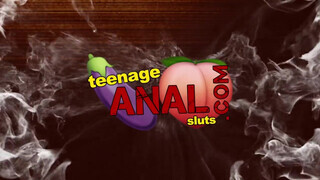 ANALIZED - April popóba és pinába is kéri