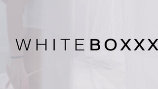 WhiteBoxxx - Nicole Pearl a cuki orosz pipi