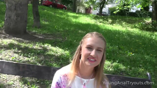 Young anal Tryouts - Milana Blanc popsiba reszelve