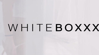 WHITEBOXXX - kikötözve nyalatja ki a pináját a gádzsi