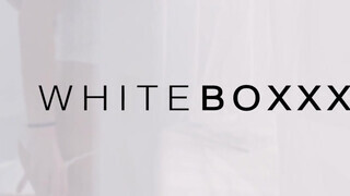 WHITEBOXXX - Nicole Pearl szenvedélyes kamatyolása a barátjával