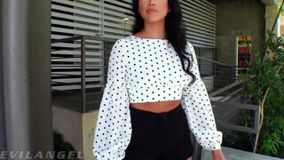 EvilAngel - Vicki Chase a csinos ázsiai milf