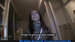 PublicAgent - Vivien engedi popóba is egy pici pénzért cserébe