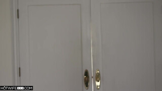 HotwifeXXX - ez a himbilimbi sokkal nagyobb mint a férjemé