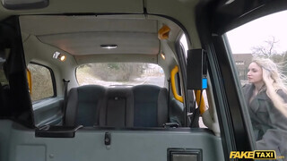 Fake Taxi - Micky Muffin popó lyukba reszelve