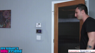 Abby Paradise a óriási popós tini - Naughty America