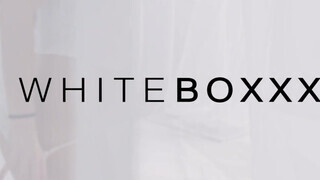 WhiteBoxxx - Alya Stark gyengéden imádja