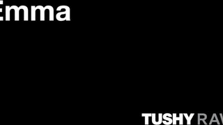 TUSHYRAW - Emma a vékony világos szőke kéjhölgy
