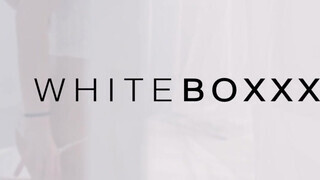 WHITEBOXXX - Evelina Darling a cuki tini maca