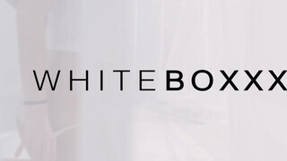 WHITEBOXXX - Stacy Cruz lovagol a faszon