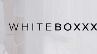 WhiteBoxxx - Darcia Lee a hatalmas csöcsű magyar kreol csajszika