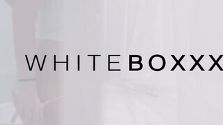 WhiteBoxxx - Eveline Dellai popó lyukba reszelve