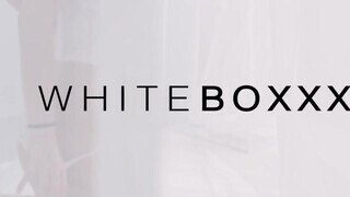 WHITEBOXXX - Nikki Hill a tökéletes barinő