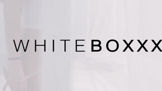 WHITEBOXXX - Nelly Kent és Alissia édeshármasban kufirconlak