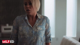 Milfed - Helena Locke a bombázó nevelő anya