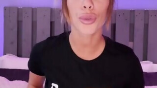littleangel84 a csábos amatőr milf