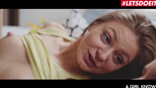 Lezbi VÁLOGATÁS! Intenzív szuka a csajjal orgazmusok