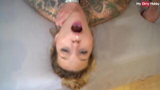 Hardcore német amatőr milf orálozza a gigászi fasznak